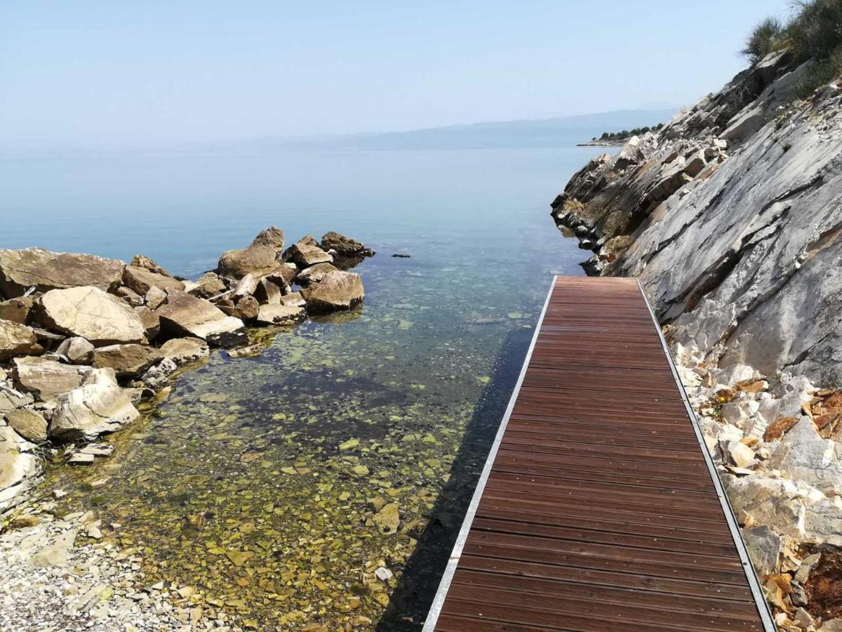 Aqua Terra Villa Szpárto Kültér fotó