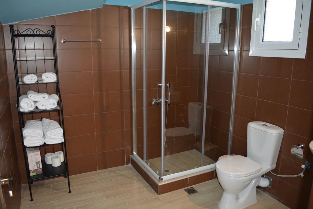 Aqua Terra Villa Szpárto Kültér fotó