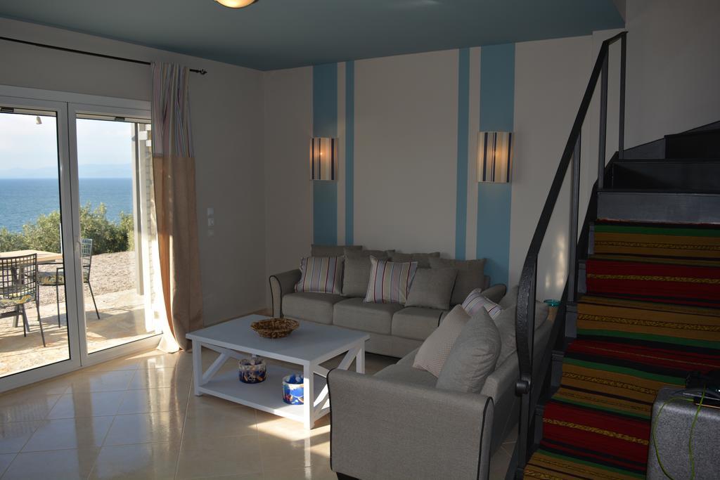 Aqua Terra Villa Szpárto Kültér fotó